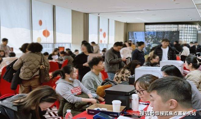 雲)首页网站丨营销欢迎您·楼盘最新详情-价格-户型图-容积率麻将胡了app中環置地中心·望雲售楼处电话(中環置地中心·望(图2)